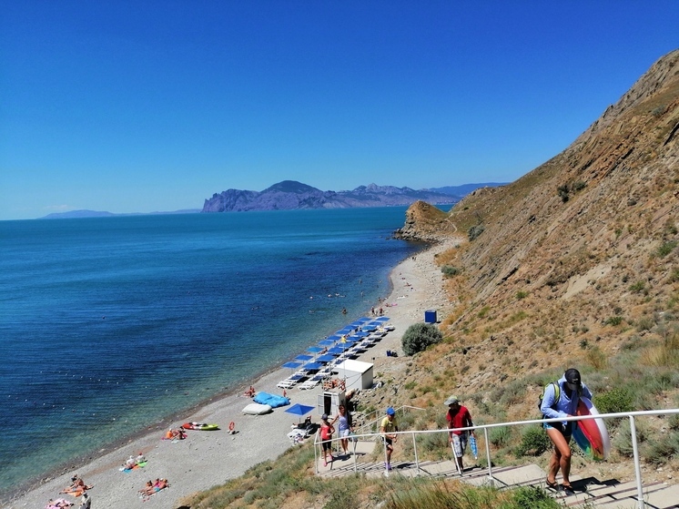 Туристы занялись сексом с помощью буя и поплатились