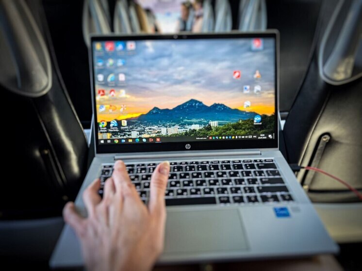 Жители Чувашии на совещаниях стали чаще использовать искусственный интеллект