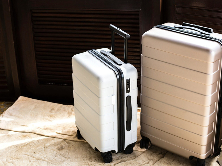 Самарская блогерша с семьей застряла в аэропорту Шарджи из-за сильного дождя