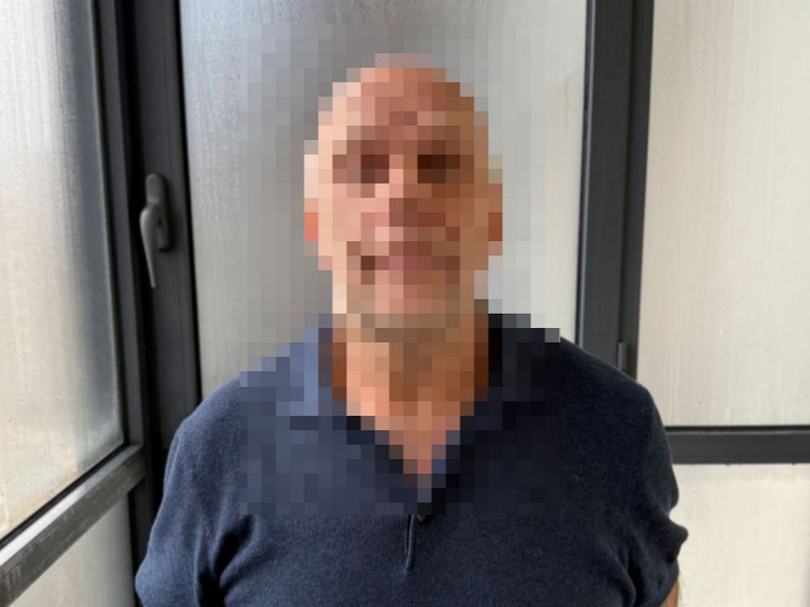 В Петербурге задержали 63-летнего подозреваемого в обороте наркотиков