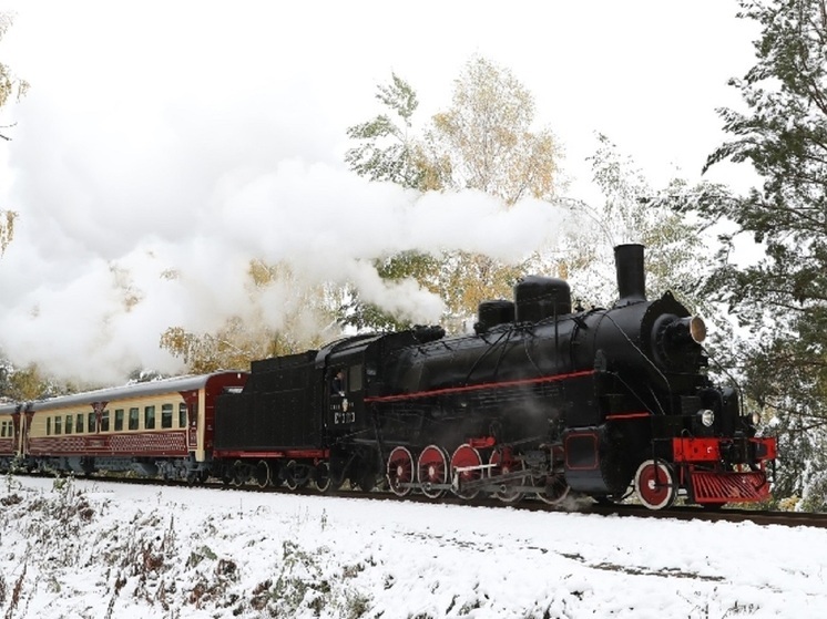 Дополнительные рейсы ретро-поезда запустят в Екатеринбурге к Новому году