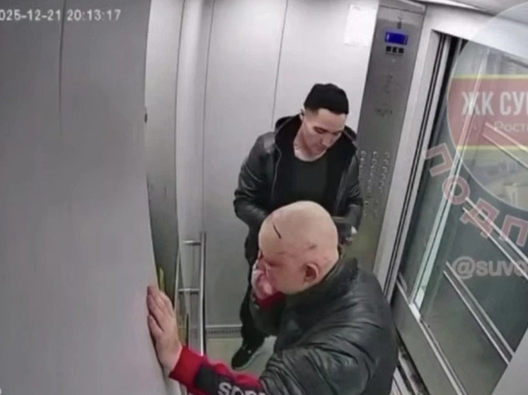 Двое мужчин подрались в лифте на Суворовском и застряли в нем