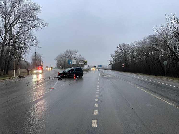 На Южном подъезде к Орлу столкнулись два автомобиля