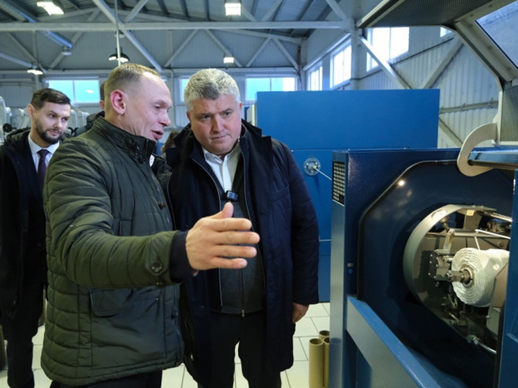 Дронов посетил предприятие по производству канатов и веревок в Валдае