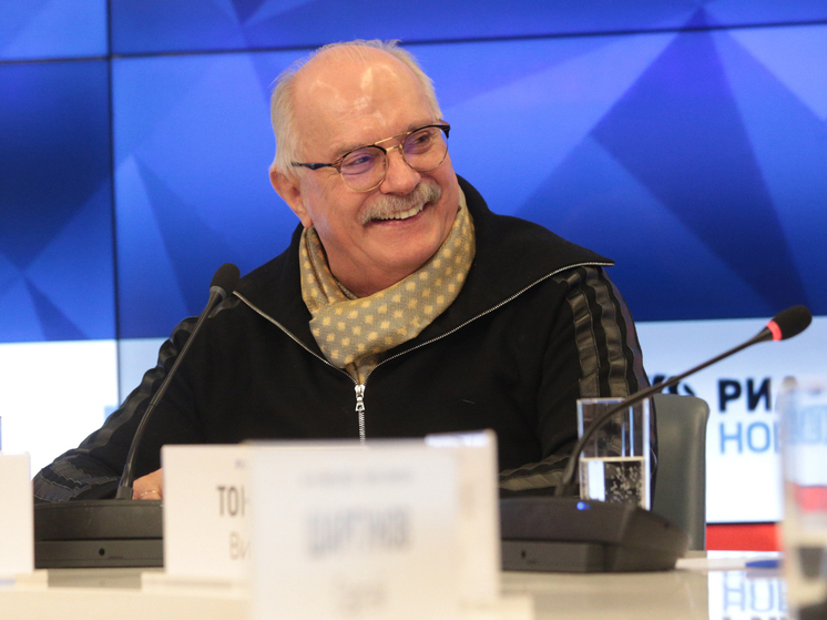 Съезд переизбрал Михалкова председателем Союза кинематографистов