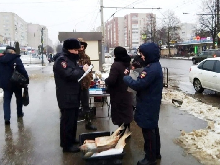 В Иванове бабушки ответили за стихийный базар