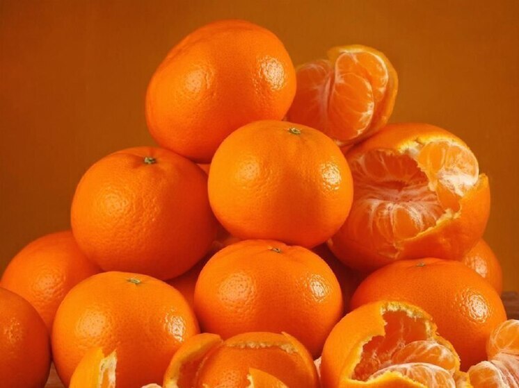 Воронежцам рассказали, как не нарваться на плохие мандарины