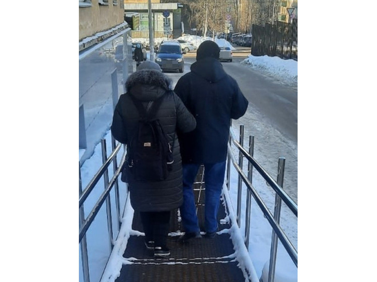 Инвалиды из Петрозаводска обратились к Бастрыкину из-за поврежденного пандуса