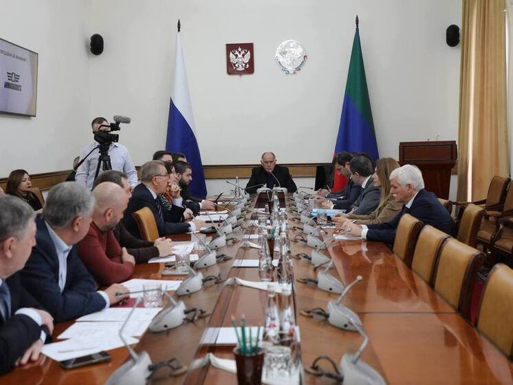 Две обувные компании получили право на знак «Бренд Дагестана»