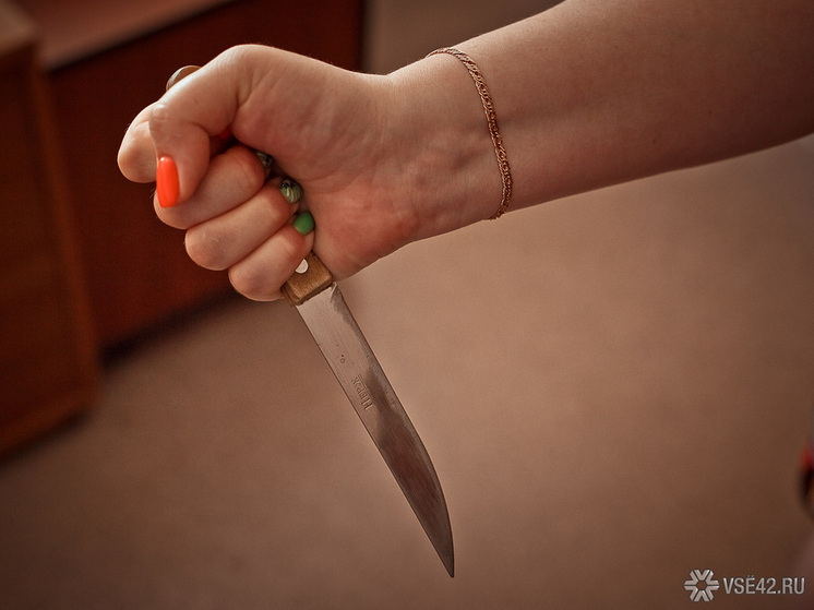 В Кузбассе женщина стала фигуранткой уголовного дела об убийстве