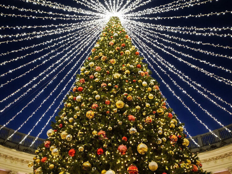 Губернатор Осипов передаст новогодние подарки детям в Забайкалье