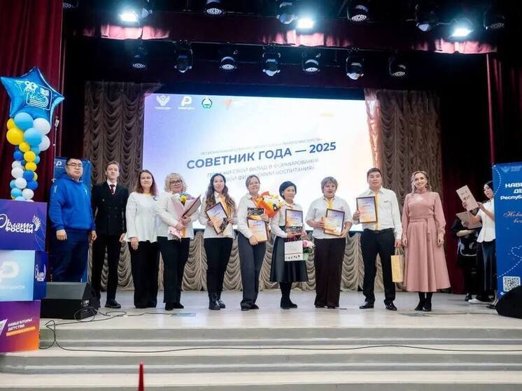 Театр Бурятии перечислил более полумиллиона рублей на помощь участникам СВО