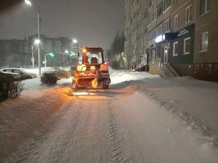 За сутки в Уфе убрали 10,7 тыс. кубометров снега