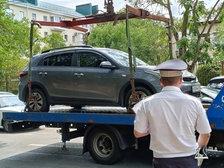 В Ставрополе эвакуировали 34 автомобиля, припаркованных на местах для инвалидов