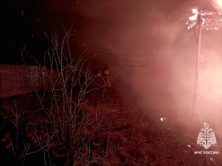 Пожар в коттедже площадью 180 квадратов потушен в Киреевском районе