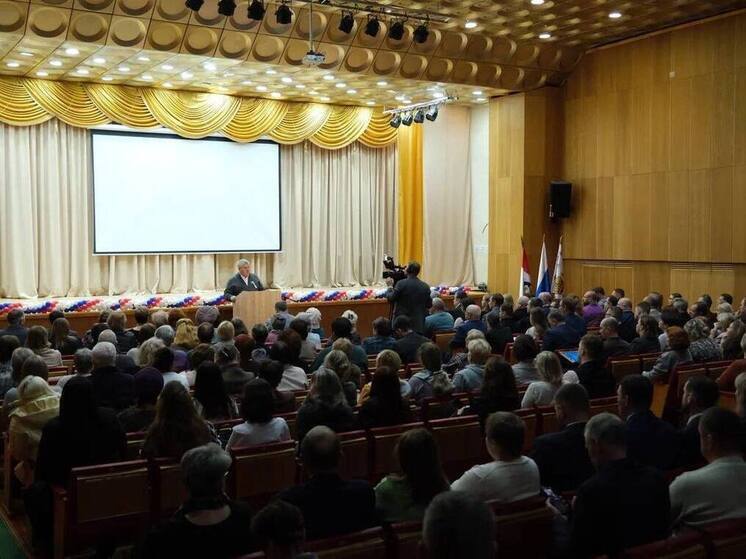 В Валдае появится улица в память о легендарном режиссере Эльдаре Рязанове