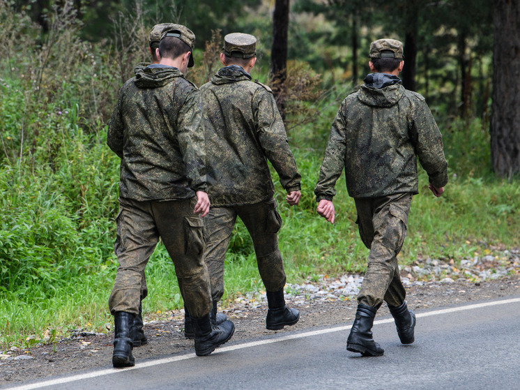 Проект указа Путина поручает Минобороны выявлять военных с психологическими рисками
