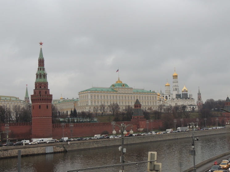 В новогодние праздники из Екатеринбурга можно будет улететь по 80 направлениям