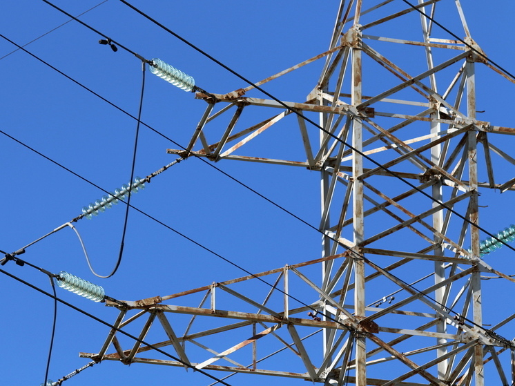 Аварийные отключения электроэнергии введены в Киеве и ряде областей Украины