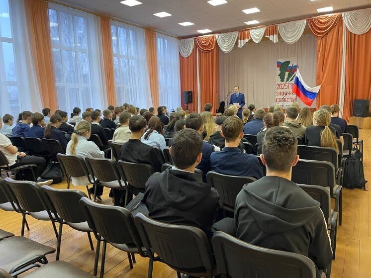 Прокуратура Куньинского района провела для школьников лекцию о противодействии коррупции