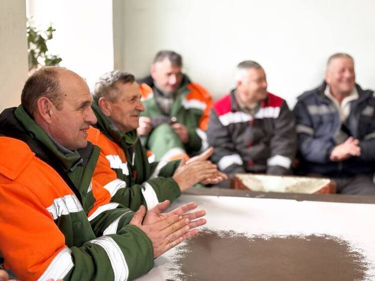 Энергетиков Бердянска поздравили с профессиональным праздником