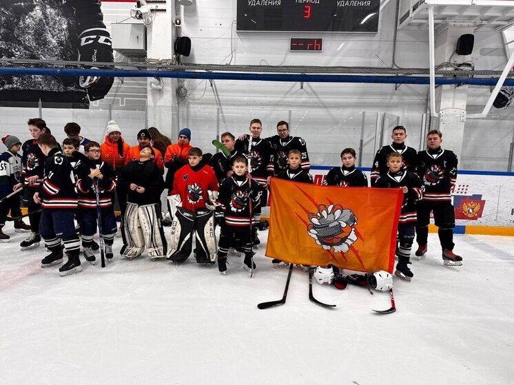 Команда по адаптивному хоккею «Хабаровские тигры» вернулась с «серебром» с III Открытого Московского турнира «Вызов Арктики», проходившего с 17 по 19 декабря в столице России.