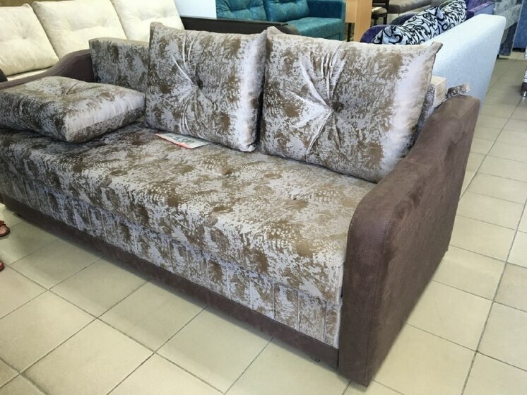 Саратовское предприятие оштрафовали за незаконное использование "Смешариков"