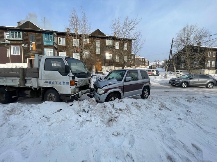 В Улан-Удэ произошло еще одно тройное ДТП