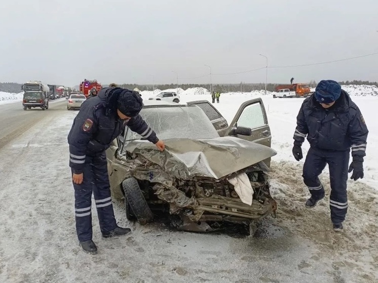 Возле Богдановича на трассе М12 «Восток» ввели реверсное движение из-за смертельной аварии