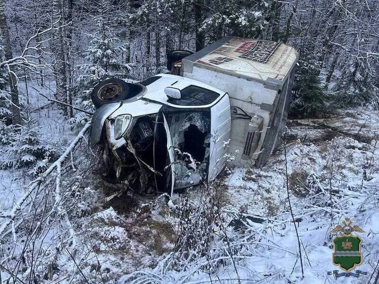 ГАЗ свалился с дороги трассе «Калуга-Серпухов»