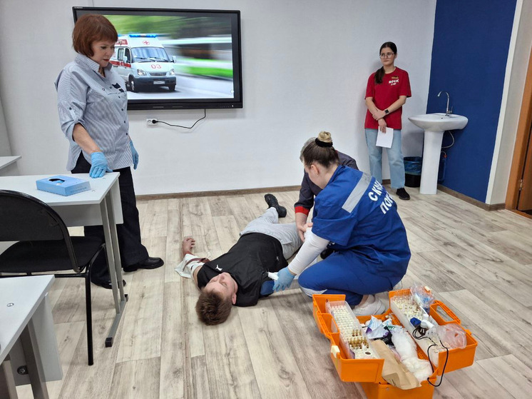 На последнем совещании в этом году главврачи ЕАО освежили навыки оказания первой помощи