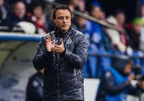 Одна из главных интриг российского футбола завершена. Ролан Гусев официально утверждён главным тренером московского «Динамо» до конца сезона-2025/26. Ранее воспитанник бело-голубых, бывший игрок сборной России, обладатель Кубка УЕФА уже дважды исполнял обязанности наставника команды — весной после отставки Марцела Лички и осенью после ухода Валерия Карпина. В ноябре - декабре под руководством Гусева динамовцы сыграли три матча в чемпионате и вышли в полуфинал Кубка России.