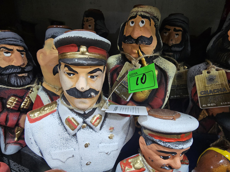 В Тбилиси воспитывают детей на советских сказках и слушают русских артистов