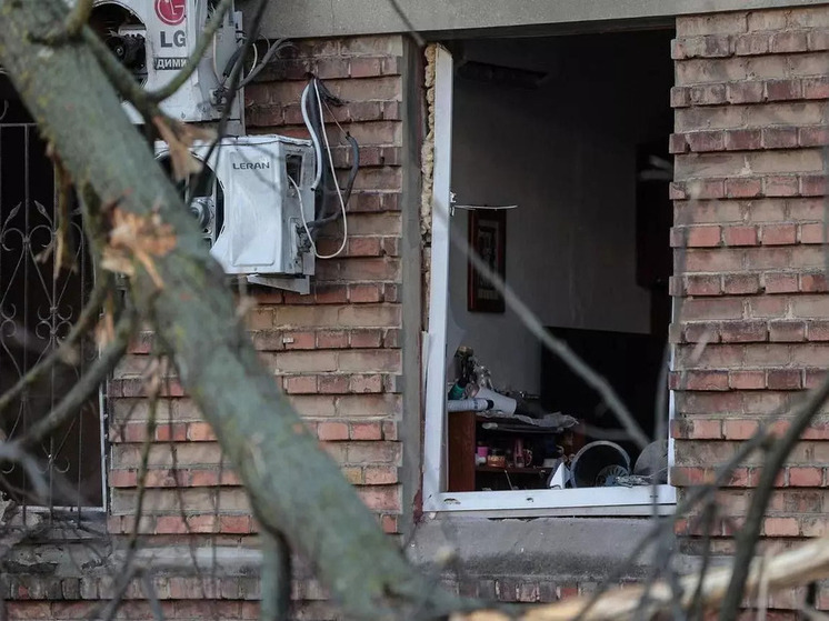 В Таганроге продолжается ликвидация последствий серии атак БПЛА в ноября