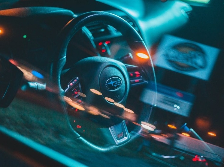 За сутки более 600 водителей в Дагестане оштрафовали за телефоны за рулём