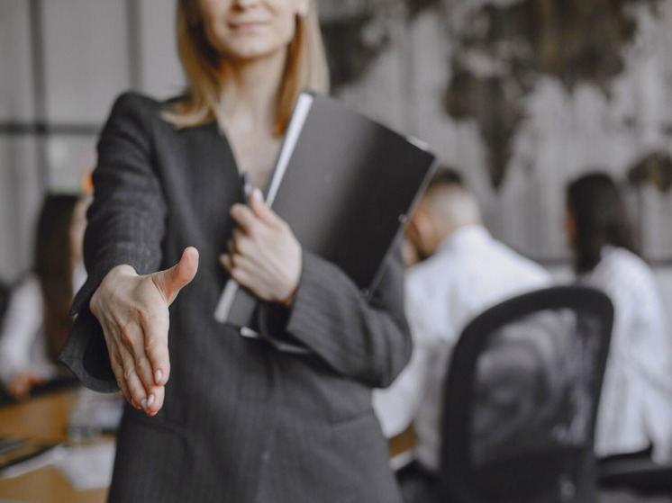 В Тюменской области для мигрантов вводится ряд новых ограничений по трудоустройству