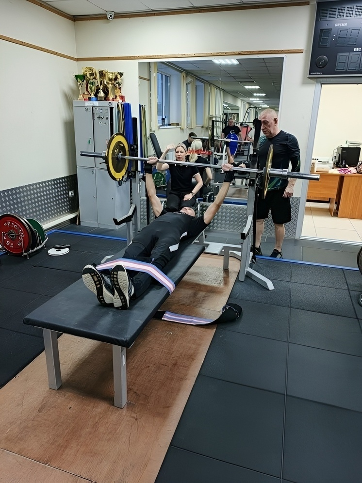 В Коряжме прошел чемпионат по пауэрлифтингу для людей с ОВЗ