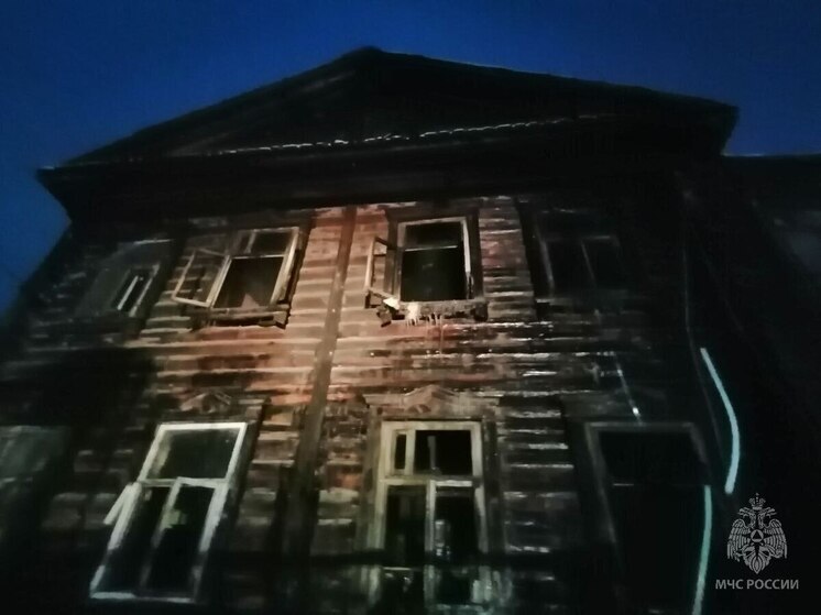 При пожаре в старом доме в Козьмодемьянске погибли два человека