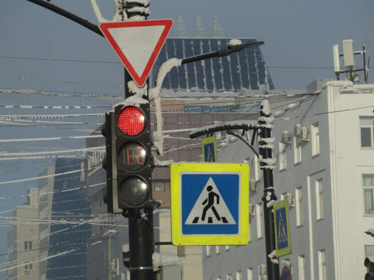 В Якутске запускают эксперимент со светофорами на оживленных перекрестках