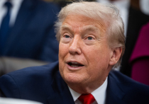 Президент США Дональд Трамп представил публике амбициозный проект своего «Золотого флота» — атомный линкор «Трамп-класса»