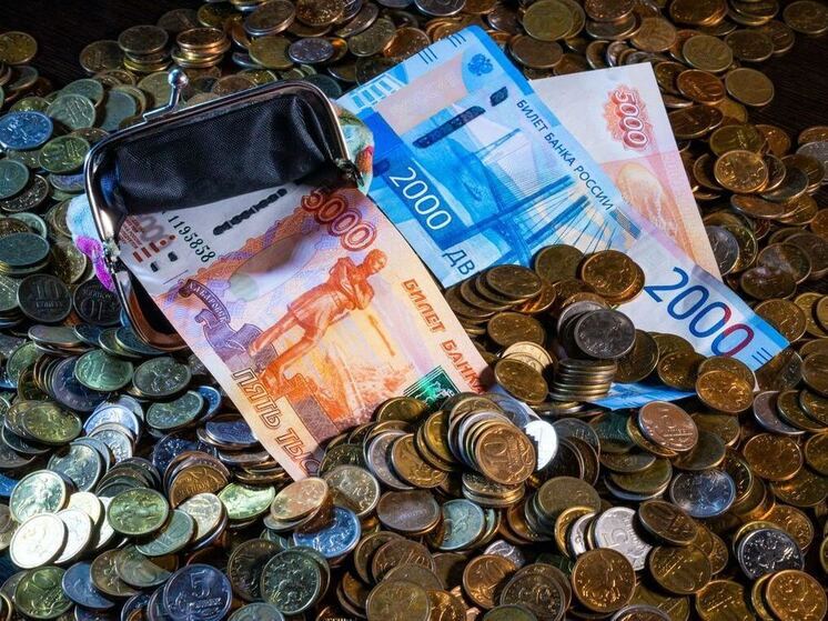 Троичанка потеряла 500 тысяч рублей – она поверила виртуальному другу