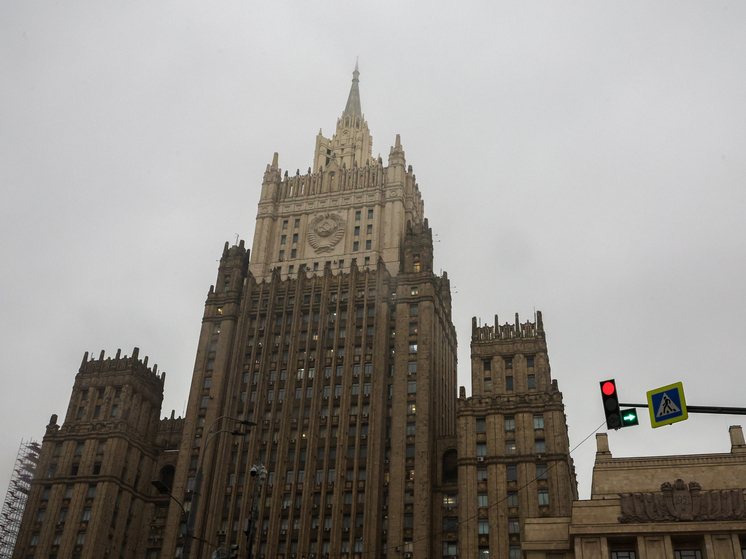 Замглавы МИД РФ Алимов заявил, что Россия рада приезду дипломатов из других стран.