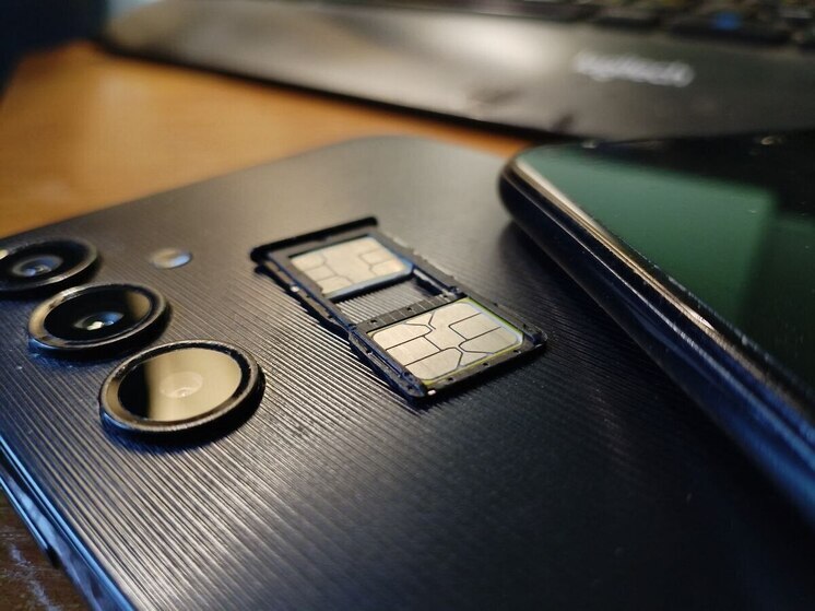 В России стартовал второй этап внедрения комплексов для идентификации через Единую биометрическую систему в салонах связи