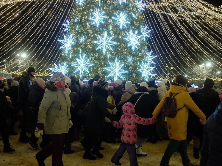 Новогодняя ночь в Кирове продлится до 2 часов