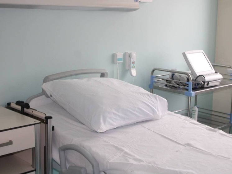 Депутат ГД Афонин заявил, что в России не хватает более 80 тыс медработников