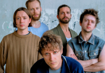 Уходящий год стал временем, когда российские инди-группы весьма уверенно шагнули в мейнстрим и изрядно расширили свою аудиторию