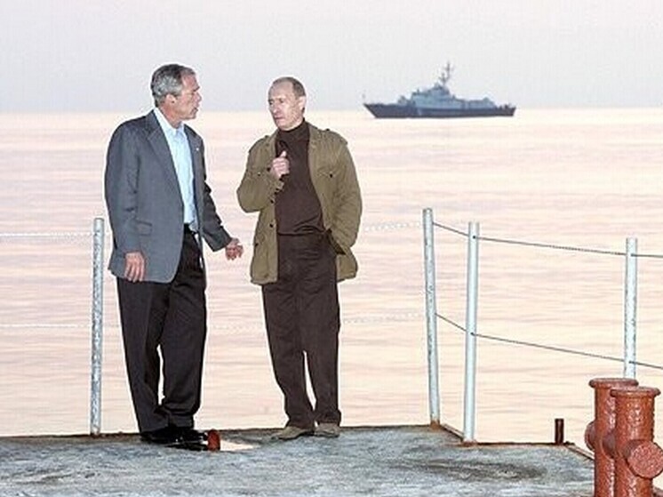 Путин предупреждал Буша-младшего о расколе Украины из-за НАТО