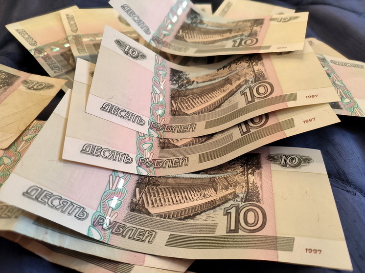 В тайнике сексуального преступника Джеффри Эпштейна нашли российские банкноты