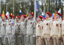 Как в Тверской области укрепляют преемственность поколений через специальные проекты
Нет в России семьи такой, где б не памятен был свой герой