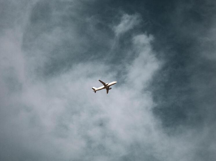 Гусаров: восстановление авиасообщения между РФ и США давно назрело